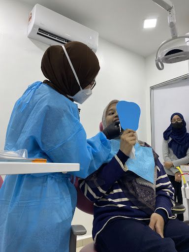 Klinik Pergigian Ay