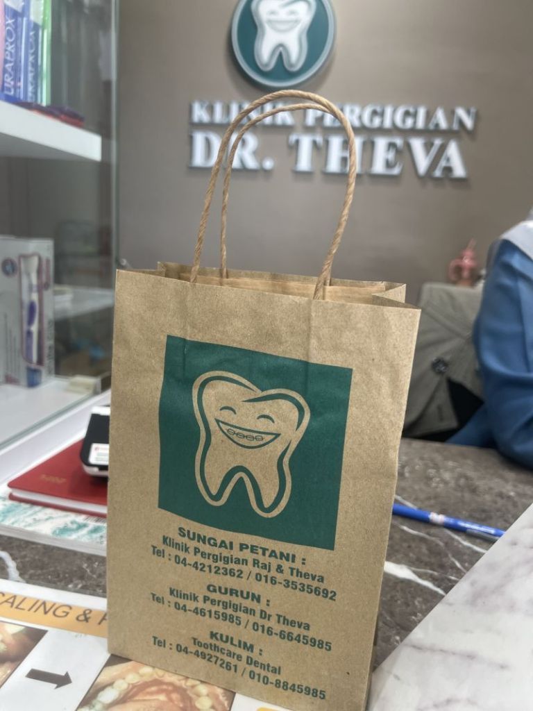 Klinik Pergigian Dr Theva, Gurun ( sebaris dengan Public Bank Gurun )