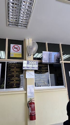 Pakar Pergigian Terbaik: Doktor gigi terdekat di Padang Mat Sirat